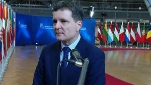 Și-a schimbat Nicușor Dan retorica față de UE? Cum explică discursul controversat de Ziua Europei „Dacă ne uităm la Europa ca la o icoană, nu o să ajungem nicăieri” (VIDEO)