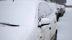 Revin ninsorile și gerul în România. Meteorologii tocmai au emis o informare meteo de vremea rea. Zonele vizate