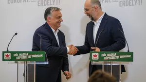 Kelemen Hunor, în campanie cu Viktor Orban la Debrețin. Premierul maghiar a zis despre liderul UDMR că e „șeful ardelenilor” (VIDEO, FOTO)