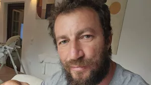 Marian Godină, mesaj sarcastic după ce Guvernul Bolojan a picat: „Acum vom avea benzină la 1 leu”