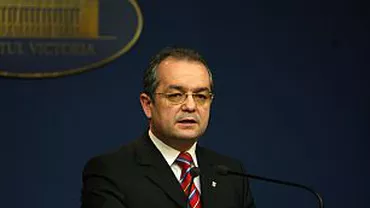 Boc: Guvernul şi-ar putea asuma răspunderea pe Codul Muncii
