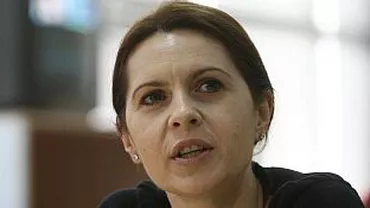 Crin Antonescu: Adriana Sfătoiu este o moralistă second-hand care scoate ţipete ascuţite