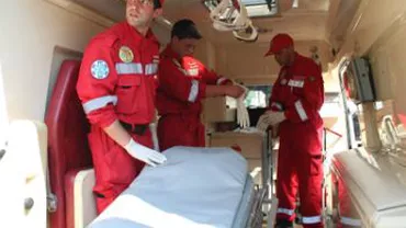 Galați: Trei eleve, accidentate grav în urma unui accident auto