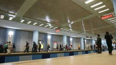 Un bărbat s-a aruncat în faţa metroului la staţia Ştefan cel Mare
