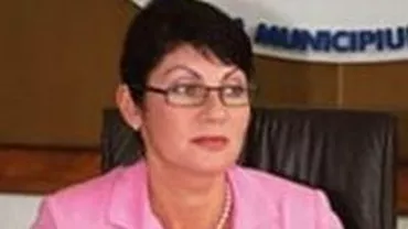 Mioara Mantale şi-a dat demisia din funcţia de inspector guvernamental