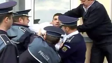 Violenţă pe aeroportul Timişoara: Tânără bătută de iubit ca să nu plece din ţară