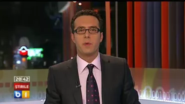 Bucureşti: Plimbare cu şarpele prin oraş, cu opriri la spital şi la Poliţie