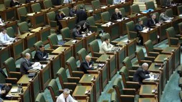 Coaliţia a pierdut majoritatea în Senat, după demisia lui Şerban Rădulescu din grupul PDL