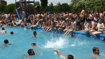 Polițiștii bucureșteni au verificat ștrandurile din Capitală: Opt amenzi în valoare de 61.000 de lei