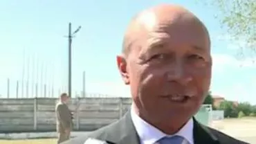 Președintele Traian Băsescu, la 35 de ani de la absolvirea Academiei Navale: O întâlnire extrem de emoționantă