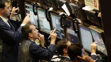 Franța produce noi fluctuații: Bursele europene și asiatice, scăderi de până la 6% la închidere