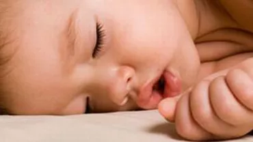 Maramureș: Tânără mamă, cercetată după ce și-a îngropat de viu bebelușul nou-născut