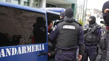 Suceava: Un ofițer SRI și nouă vameși, cercetați de DIICOT pentru contrabandă