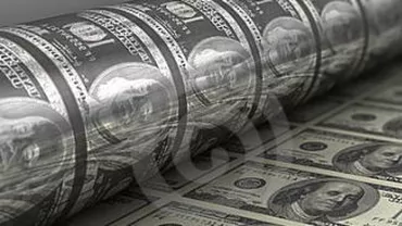 Agențiile de rating dezbinate în privința SUA: Fitch confirmă calificativul AAA în pofida deciziei S&P