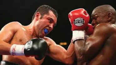 Oscar de la Hoya: Sunt dependent de droguri și alcool. M-am gândit să mă sinucid, dar nu am avut curaj