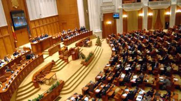 Scandal în Parlament: USL a părăsit Plenul Camerei Deputaților