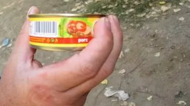 Galați: O fetiță de 9 ani este suspectă de botulism