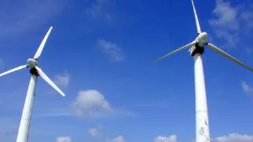 Energia regenerabilă crește tarifele la curent: Facturi cu 4,7% mai mari de anul viitor