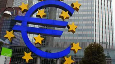 Troika a dat undă verde pentru deblocarea a opt miliarde de euro pentru Grecia