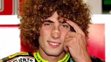 Pilotul Marco Simoncelli a murit în urma unui accident petrecut la Grand Prix-ul Malaysiei