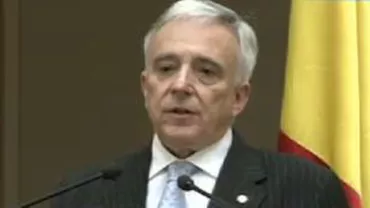 Isărescu: Băncile pentru locuinţe nu creează bule imobiliare precum băncile comerciale