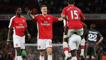 Premier League: Chelsea Londra - Arsenal Londra, 3-5. Van Persie a reușit hattrick-ul