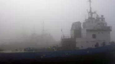 Porturile din Constanța, închise din cauza ceţii dense
