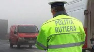 Circulație îngreunată pe A1, A2 şi în mai multe judeţe din cauza ceții. Traficul pe A3 a fost reluat