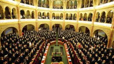 Decizie șoc: Parlamentul Ungariei a aprobat majorarea TVA de la 25% la 27%, cel mai ridicat nivel din UE