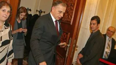 Mircea Geoană, despre atacul lui Ion Iliescu: M-a făcut prostănac în 2005. L-am înjurat în gând