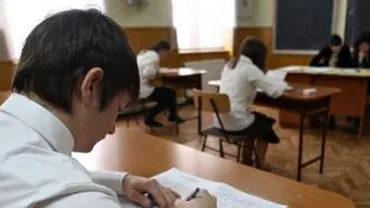 Elevii cu rezultate foarte bune la învăţătură şi purtare pot studia doi ani într-unul singur