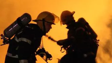 Incendiu la Sibiu: O fetiță de patru ani a murit, iar frații săi au ajuns la spital cu arsuri grave