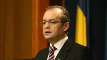 Boc: Îmi asum inclusiv cu preţul demisiei menţinerea stabilităţii macroeconomice