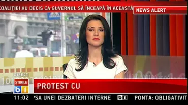 Primele înregistrări video cu Gaddafi mort: Colonelul este plin de sânge, înconjurat de rebeli înarmați