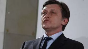 Crin Antonescu, despre proiectul MAI: O încercare comică a PDL de sporire a numărului de parlamentari