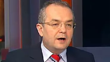 Emil Boc: Trebuie revizuită Constituția pentru implemetarea acordului interguvernamental și a avea o creștere economică sănătoasă