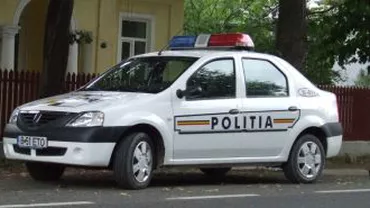 Timiș: Doi bătrâni au fost bătuți și jefuiți de doi bărbați mascați care le-au spart locuința
