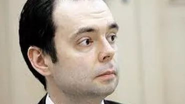 Economistul-șef al BCR candideaază pentru funcția de președinte al Bursei de Valori București