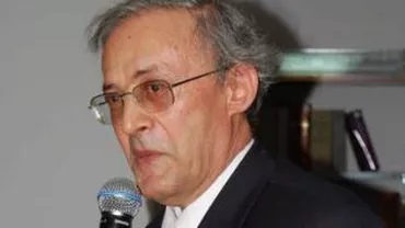 Vasile Astărăstoae, cercetat de DNA într-un dosar de corupție, a fost reales rector al UMF Iași