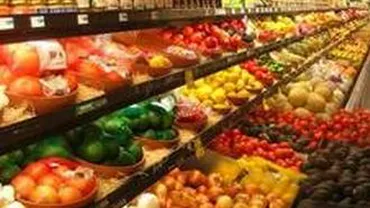 Românii nu vor plăti mai mult pe alimente până la sfârşitul anului. Vezi ce piețe din țară au cele mai mici prețuri!