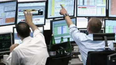 Fitch: România, pe locul 11 în rândul a 36 de țări emergente care riscă să fie afectată de criza datoriilor