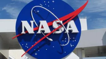 NASA a publicat o serie de poze cu o nebuloasă în formă de ghirlandă de Crăciun (FOTO)