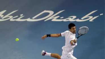 Abu Dhabi: Djokovici l-a învins pe Federer în semifinalele turneului demonstrativ