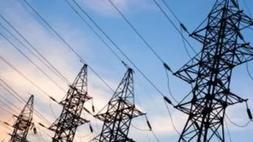 Alimentarea cu energie electrică a fost reluată în peste 70 de localităţi din Ilfov, Giurgiu şi Călăraşi