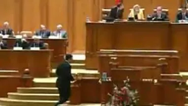 Opoziția, prezentă doar pe condică la ședința solemnă din Parlament