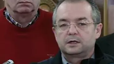 Emil Boc, la comandamentul de iarnă MAI: Mii de oameni au fost ajutați de autorități, pe alocuri se putea și mai bine (VIDEO)