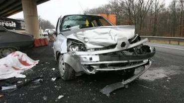 Accident rutier în Vaslui: 6 persoane au murit după ce șoferul autoturismului a adormit la volan