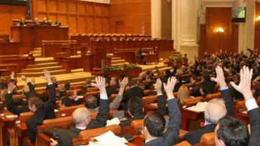 VEZI care sunt costurile bugetare cauzate de parlamentarii greviști ai Opoziției (VIDEO)