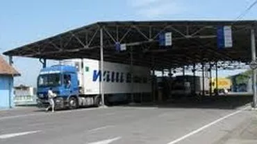 Circulația pe 4 sectoare de drum din județul Dolj a fost reluată, dar punctul de trecere a frontierei Calafat este închis