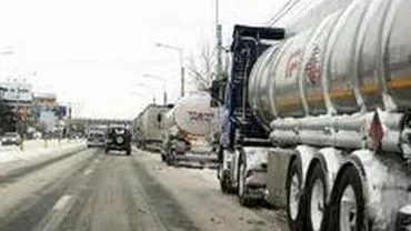 Tirurile oprite la intrarea pe A1, la Piteşti, au fost aduse la Bucureşti, în coloană